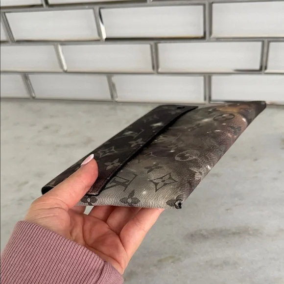 Louis Vuitton rare galaxy medium pochette kirigami clutch wallet - Picture 5 of 9